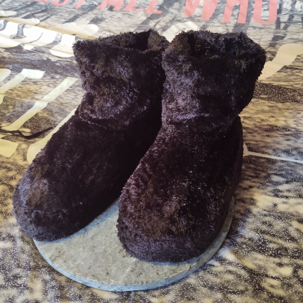 Vibrating Massage Fuzzy Bootie Slippers Lg